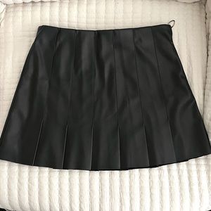 Zara Faux Leather Pleated Skirt